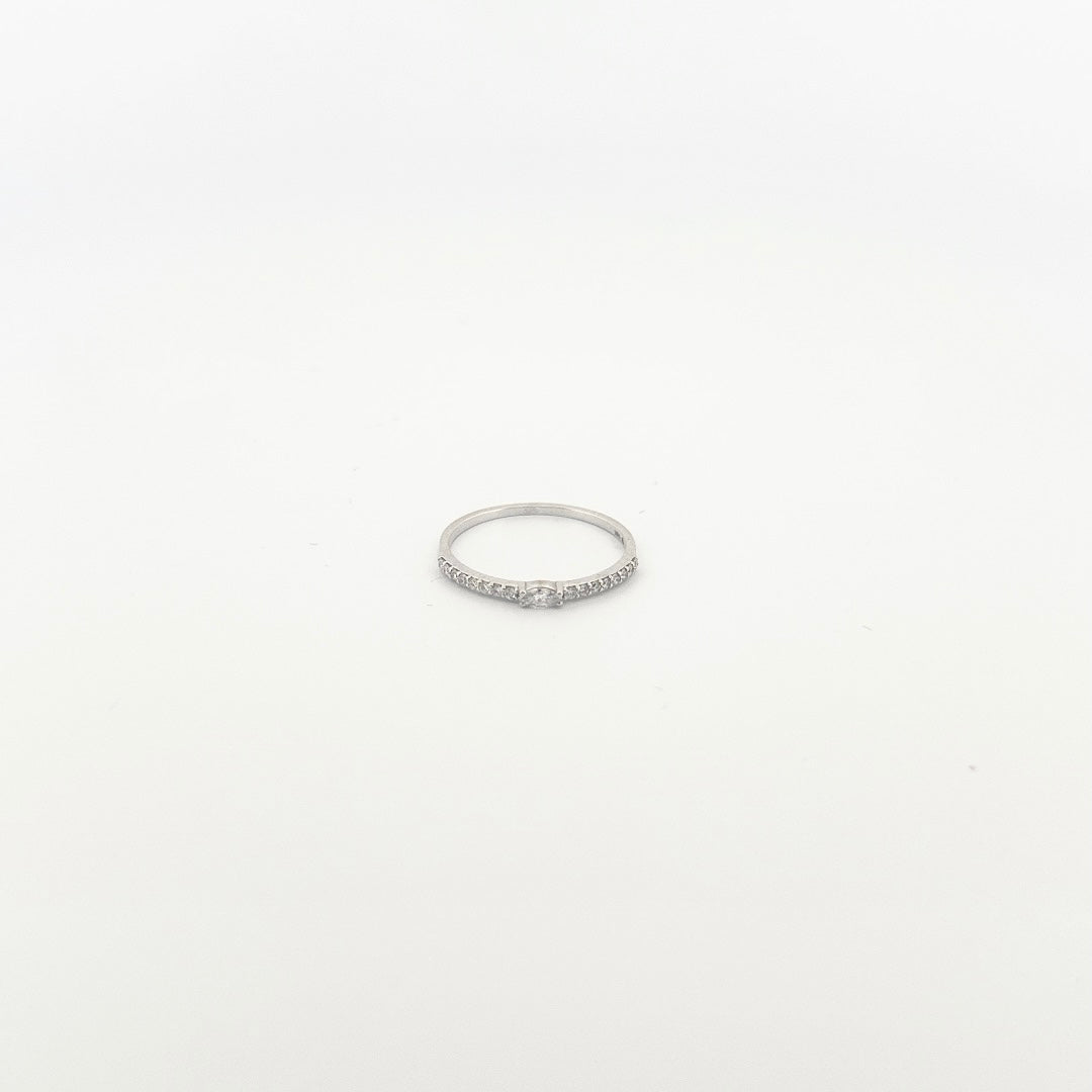Elina Marquise Petit Ring