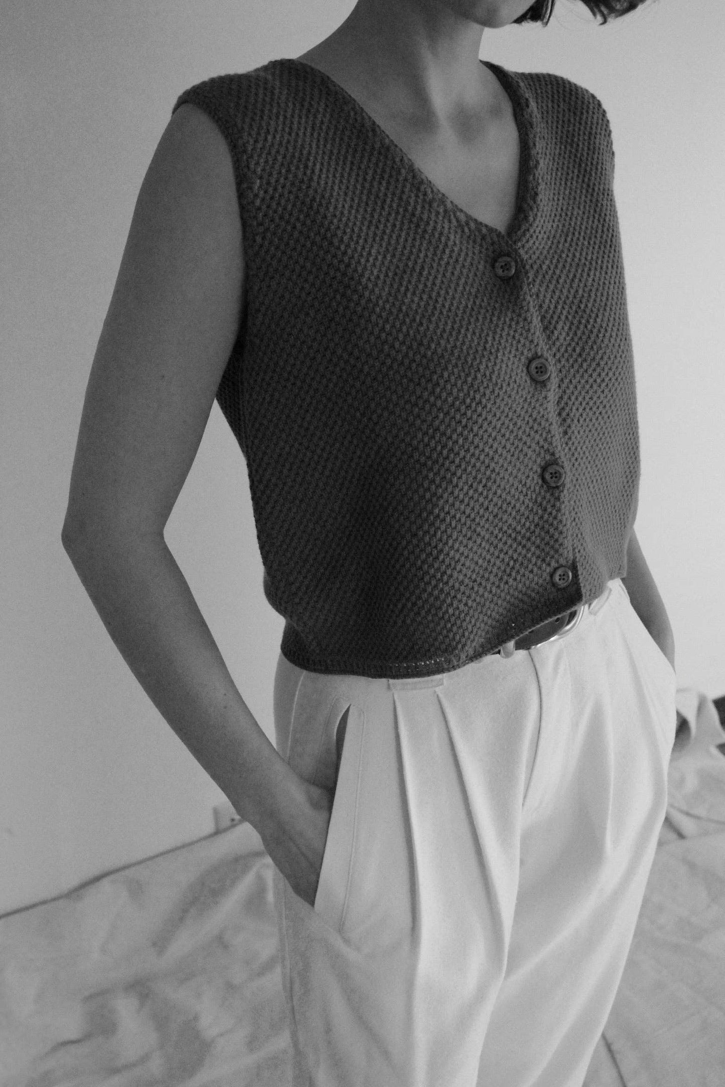 Owen Pima Cotton Vest: Ecru / 1