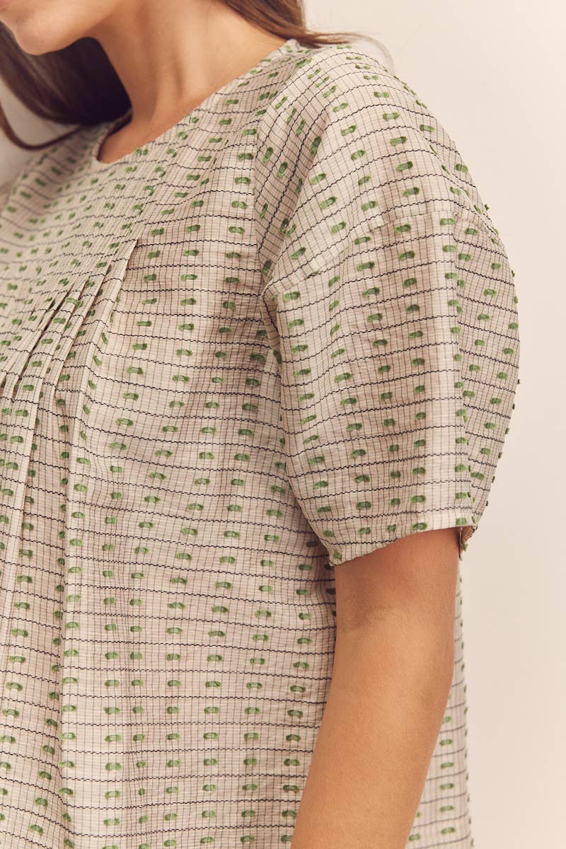 Short sleeve pleated blouse: Beige/Green / Abstract & Geometric