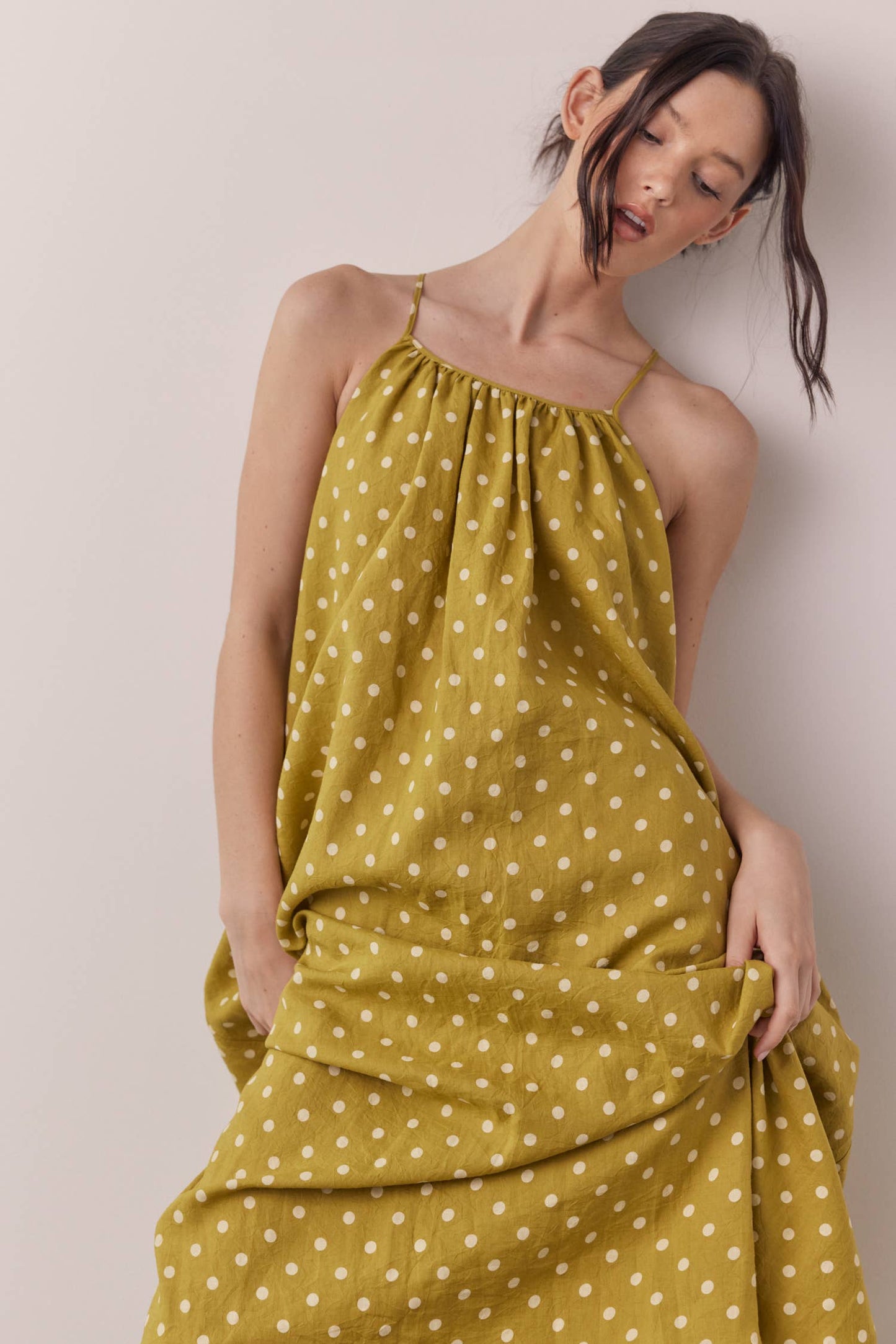 Linen Polka dot back tie ankle dress: Moss