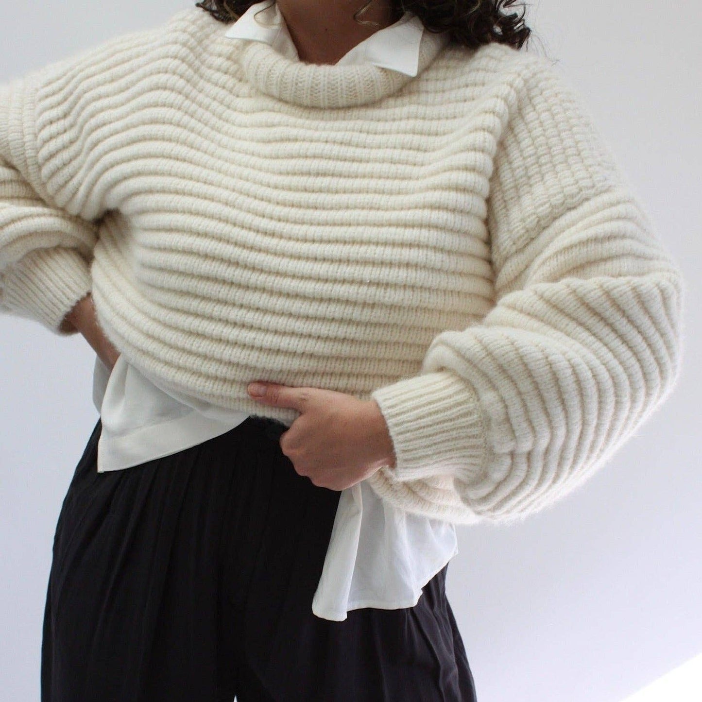 Romy Knitted Alpaca Balloon Sleeve Sweater: Umber / O/S