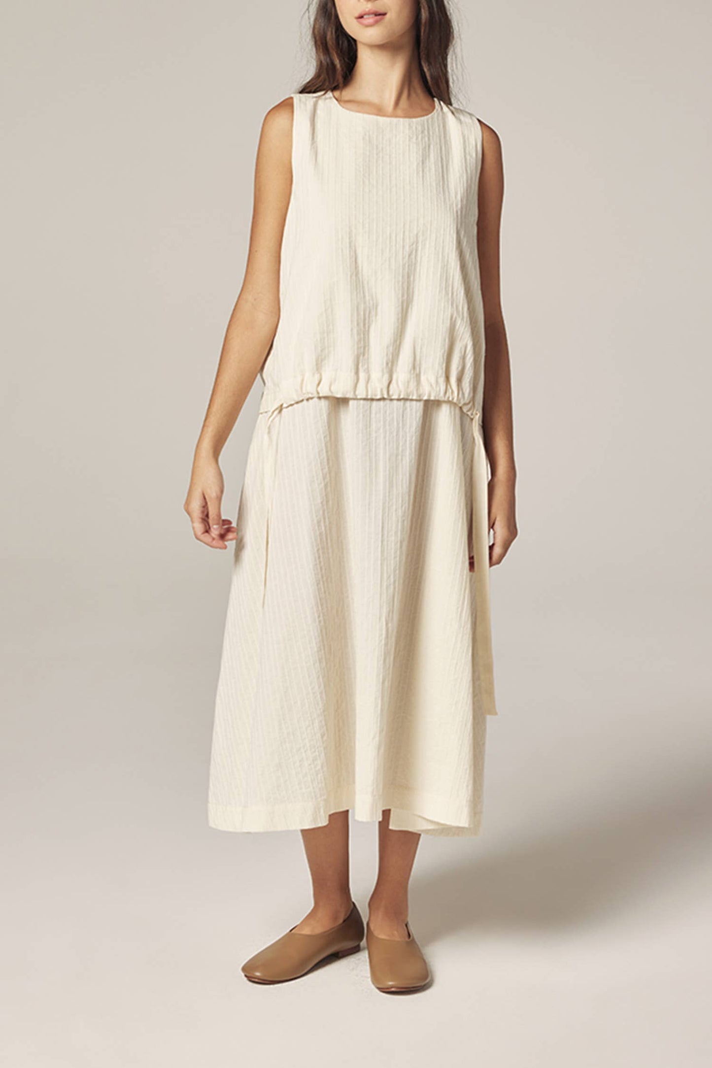 Waist tie midi dress: Ecro / Solid