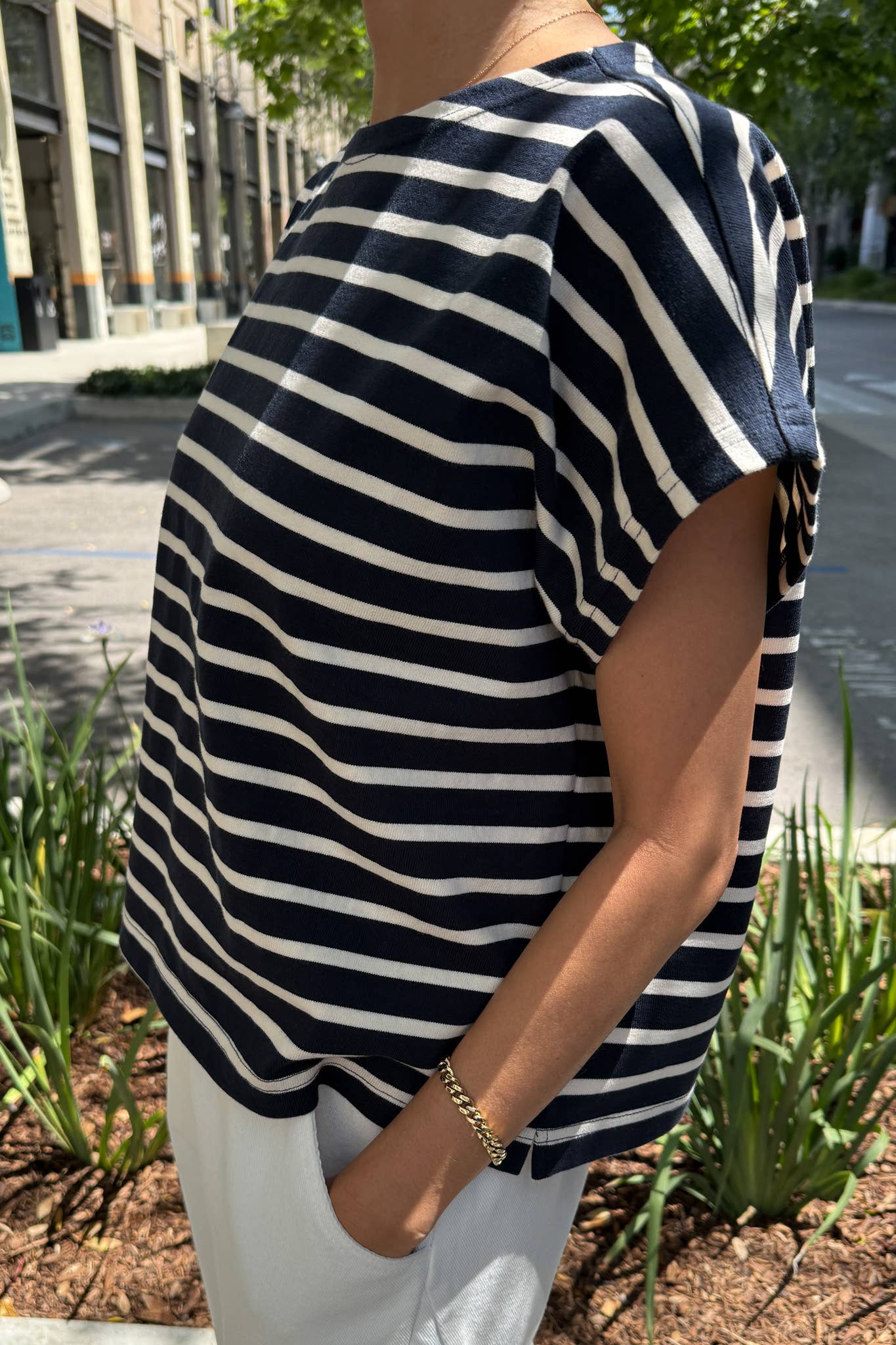 Manon Tee BLUE STRIPE ON CREAM