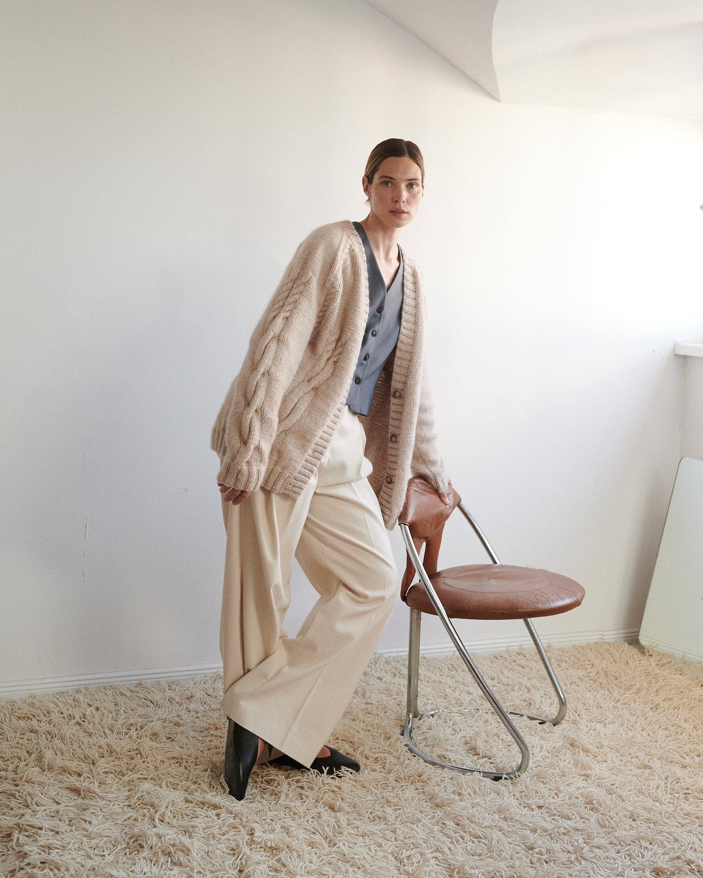 Vilnelė: Beige Merino Wool Cardigan: Beige / S