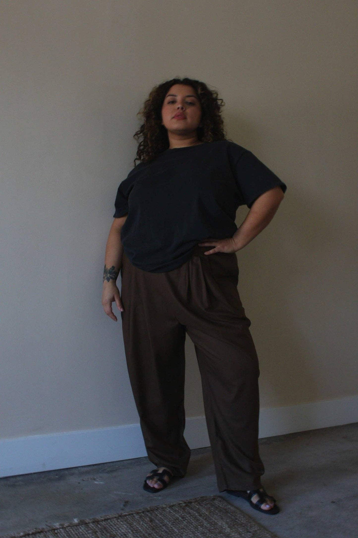Lena Silk Canvas Pant: Black / S / 26"