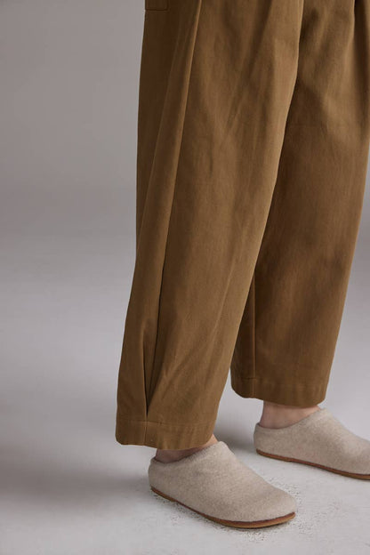 Pleated Volume Pants: Curry / Solid