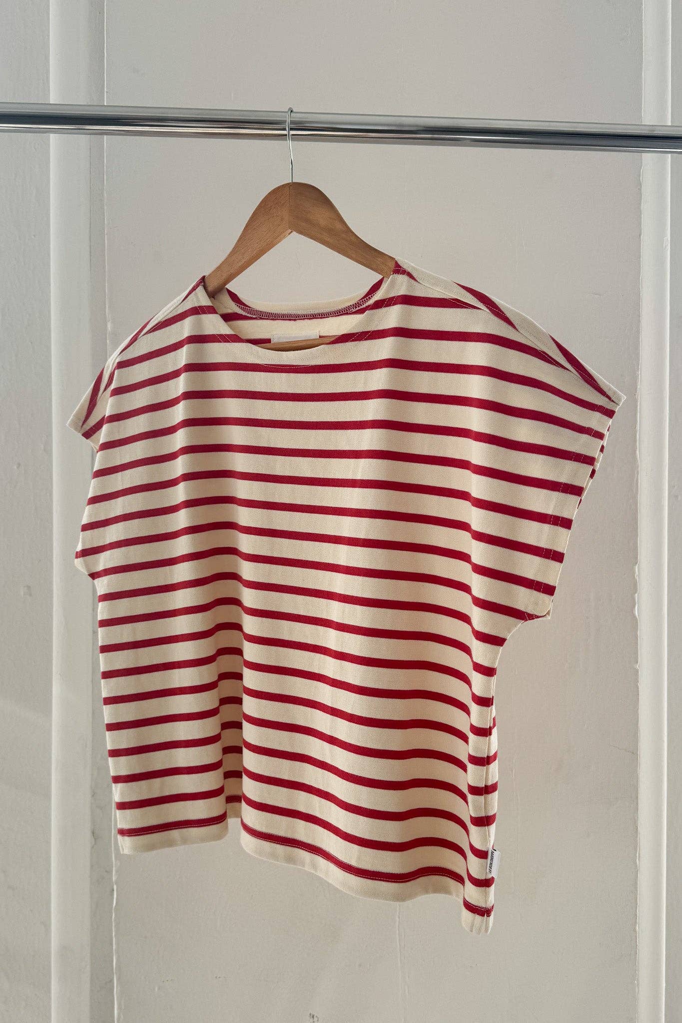 Manon Tee BLUE STRIPE ON CREAM