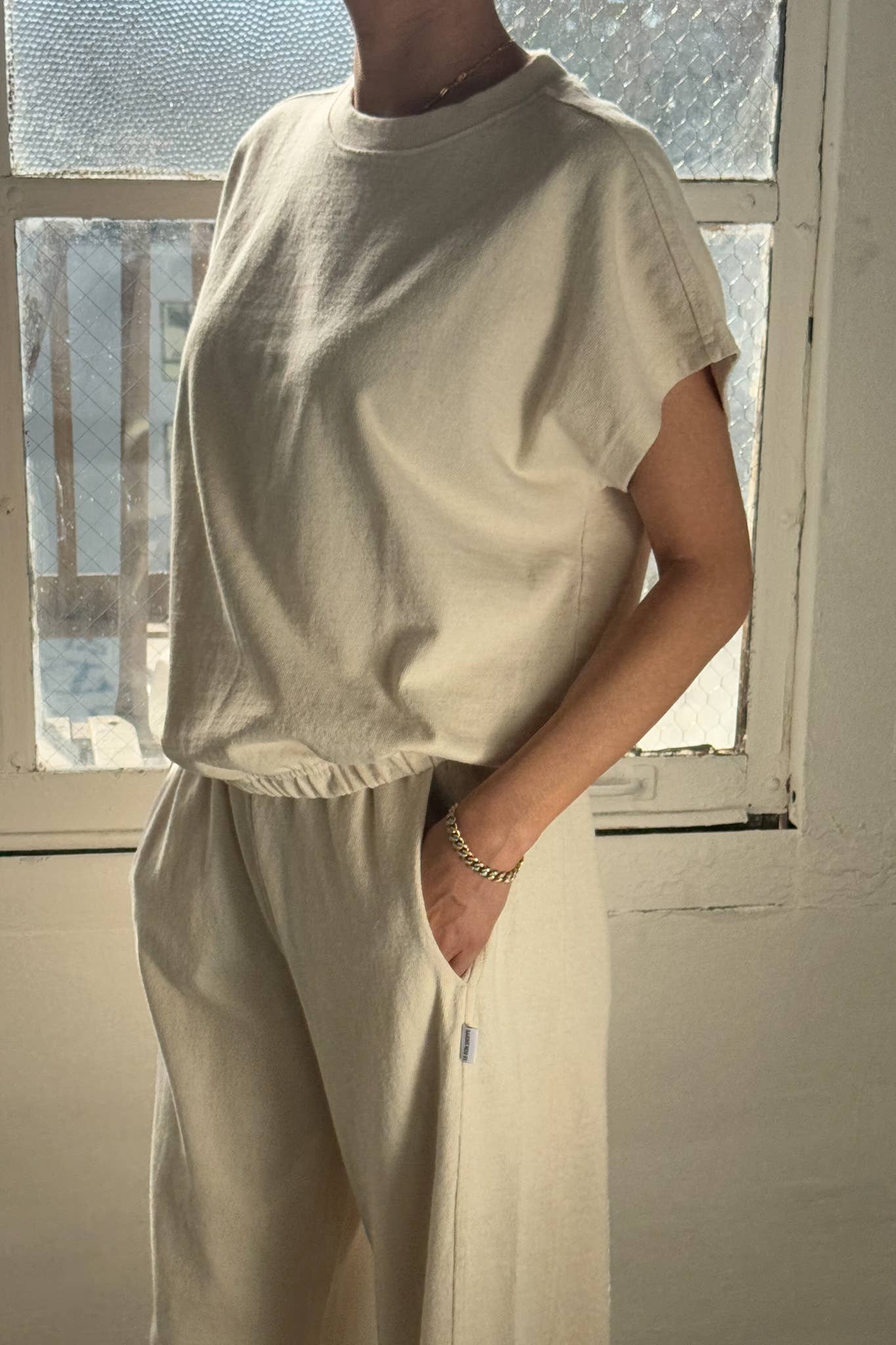 Fei Tee : White Cotton