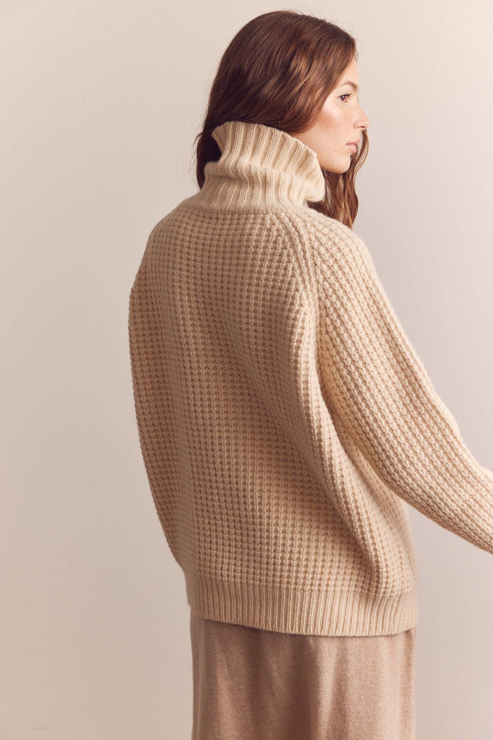 Wool turtleneck waffle sweater: Cream / Solid / XS/S