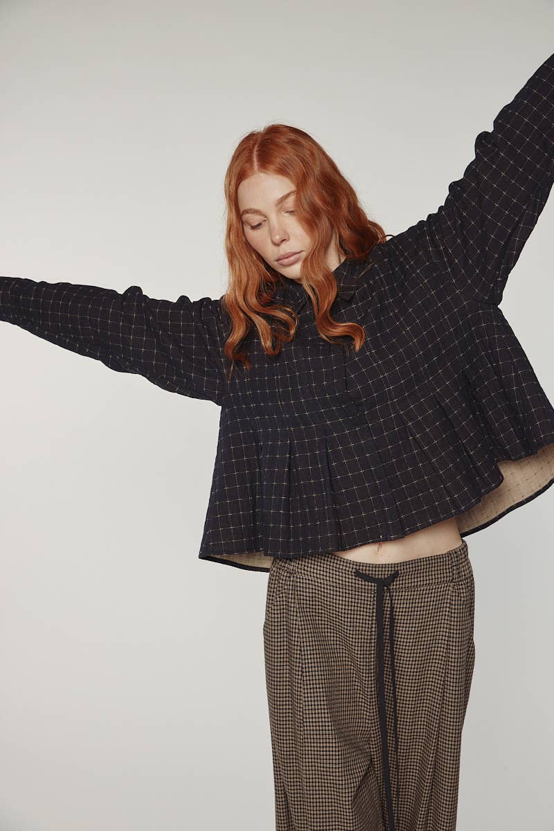 Cotton pleated blouse: Black / Plaid