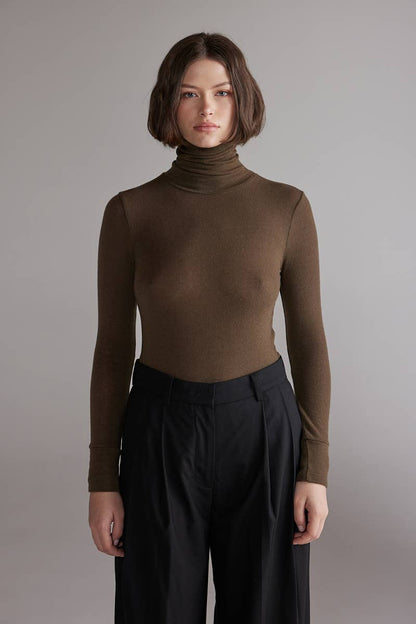 Wool blend turtleneck: D.Olive Solid