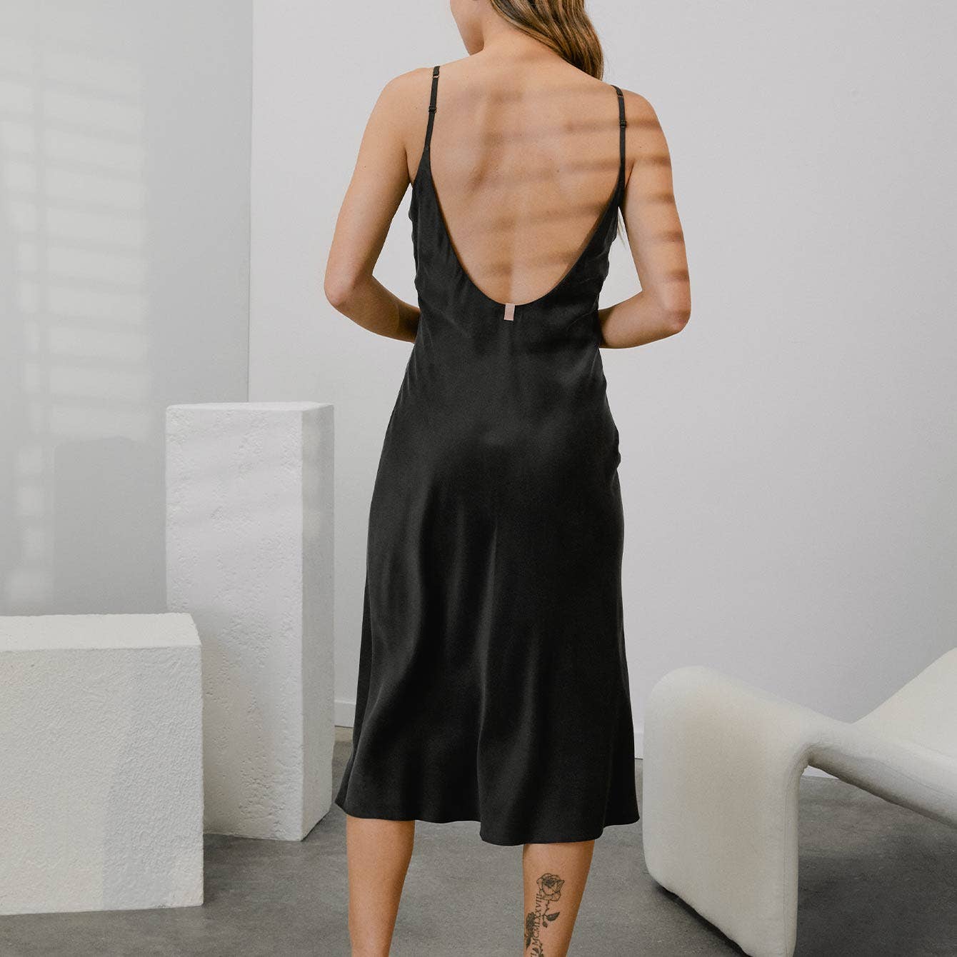 Lunya Washable Silk Bias Slip Dress: Immersed Black / M
