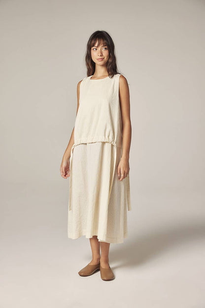 Waist tie midi dress: Ecro / Solid