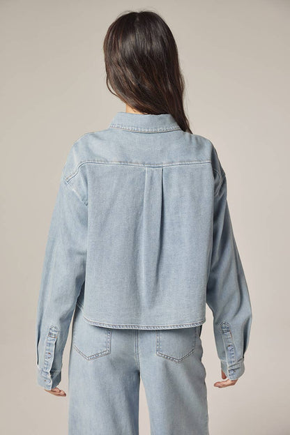 Short denim shirt: Denim / Solid