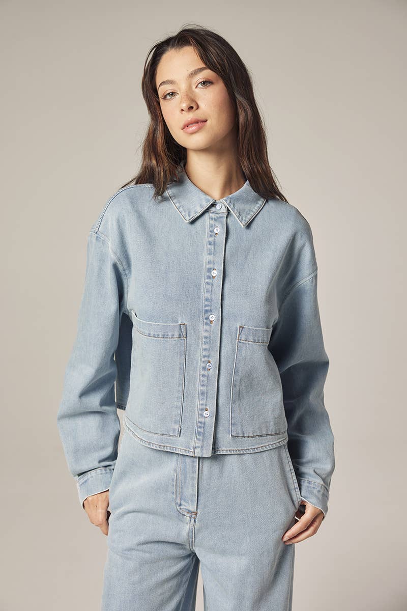 Short denim shirt: Denim / Solid