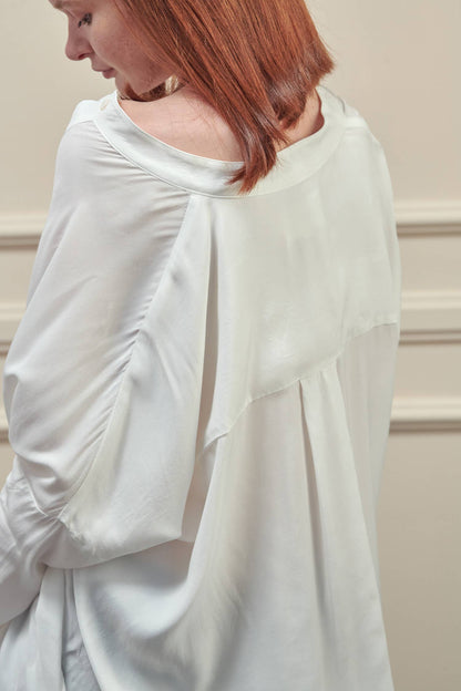 Collarless loose fit long sleeve shirts
