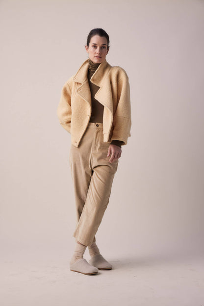Cropped corduroy baggy pants: Dark beige / 97% Cotton 3% Spandex