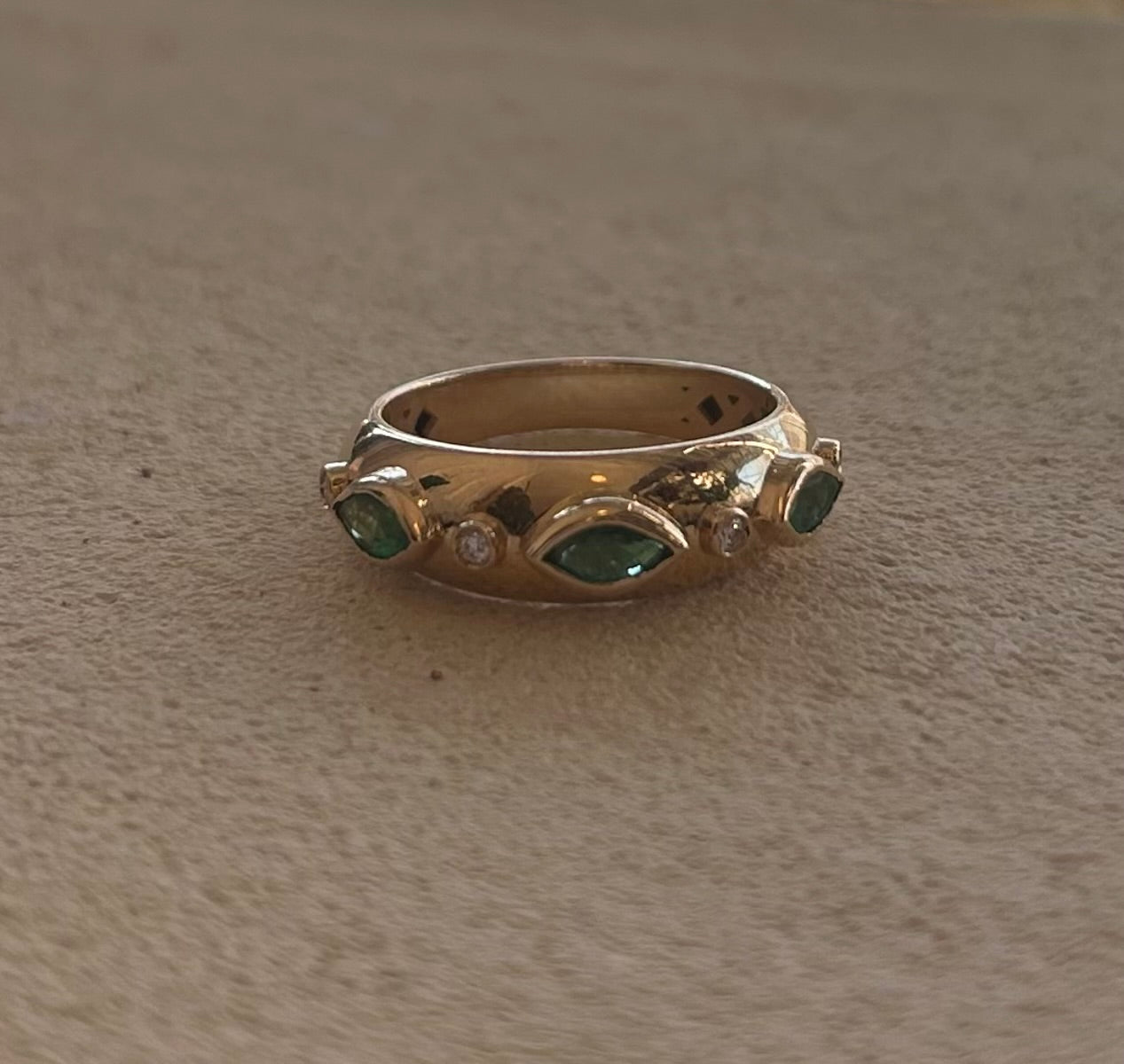 Royal Emerald Ring