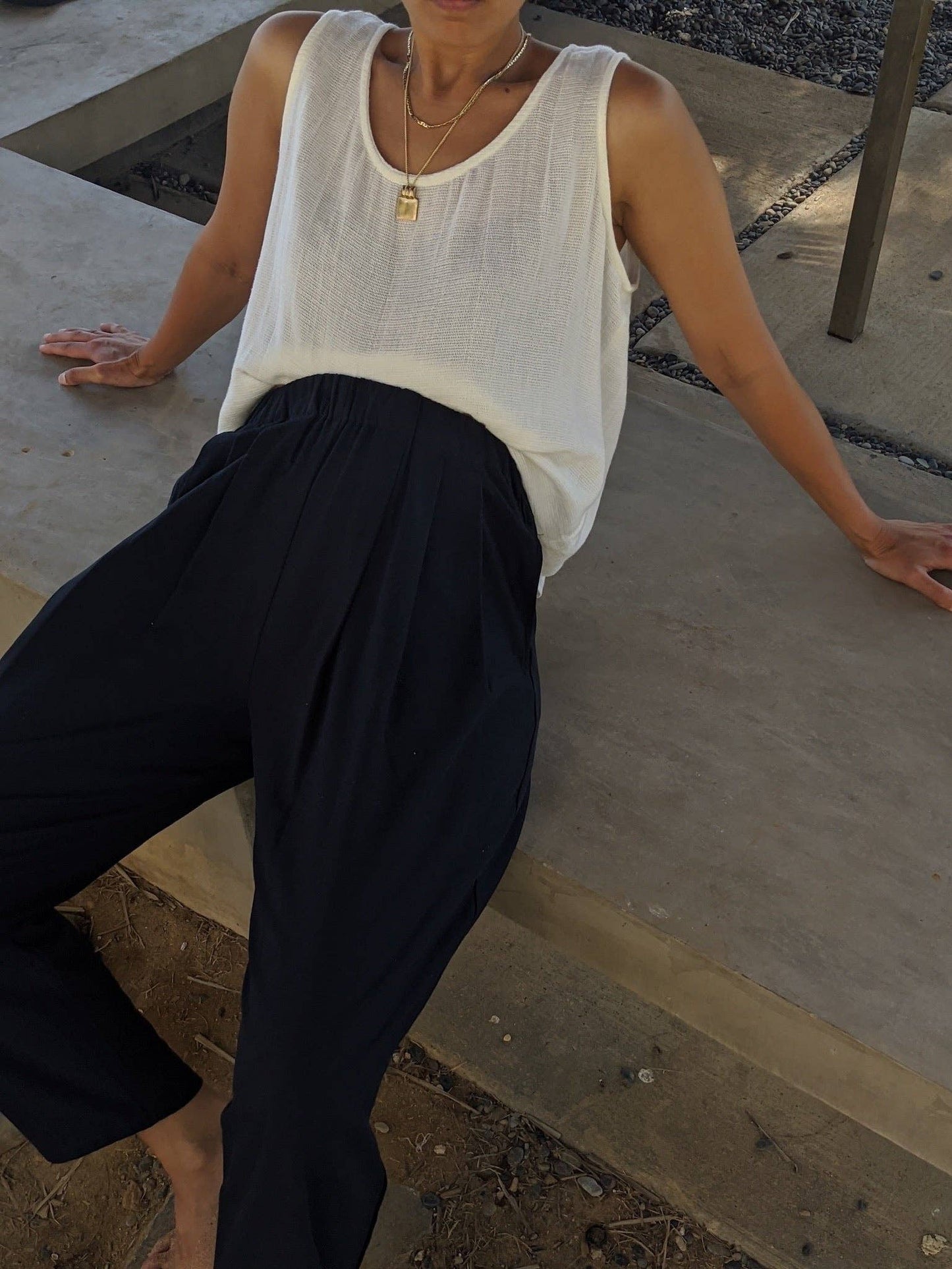 Lena Silk Canvas Pant: Black / S / 26"