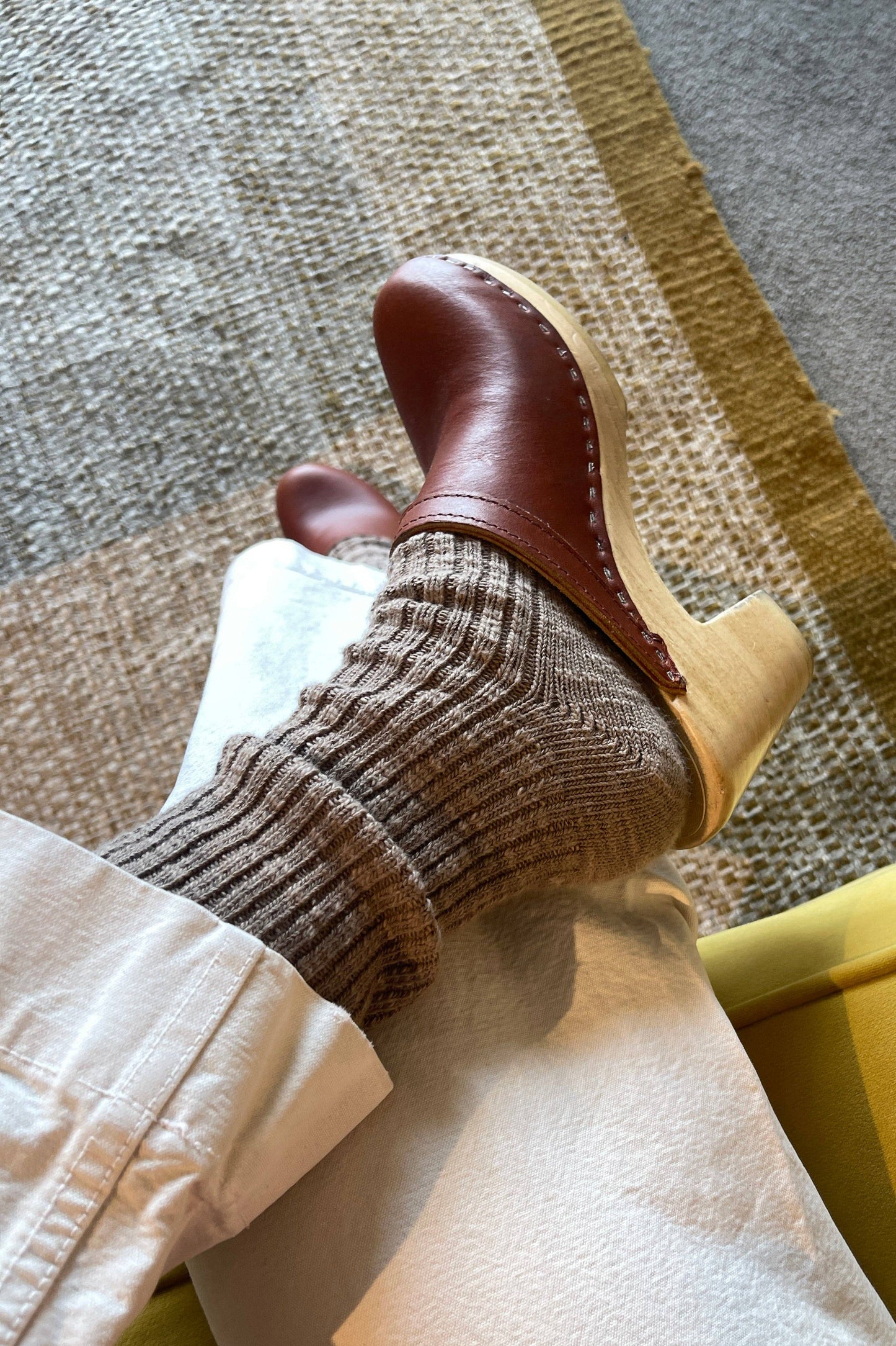 Cottage Socks: Oatmeal