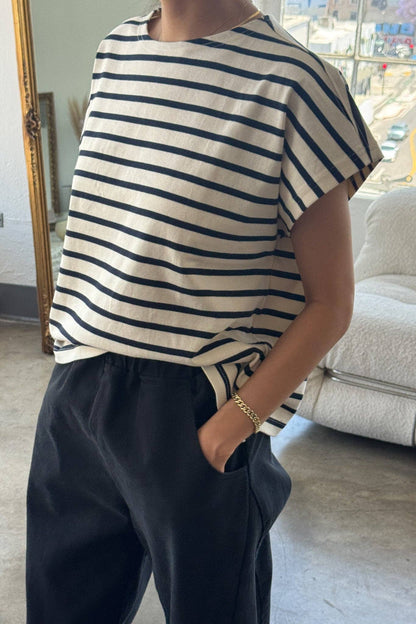 Manon Tee  WHITE STRIPE ON NAVY