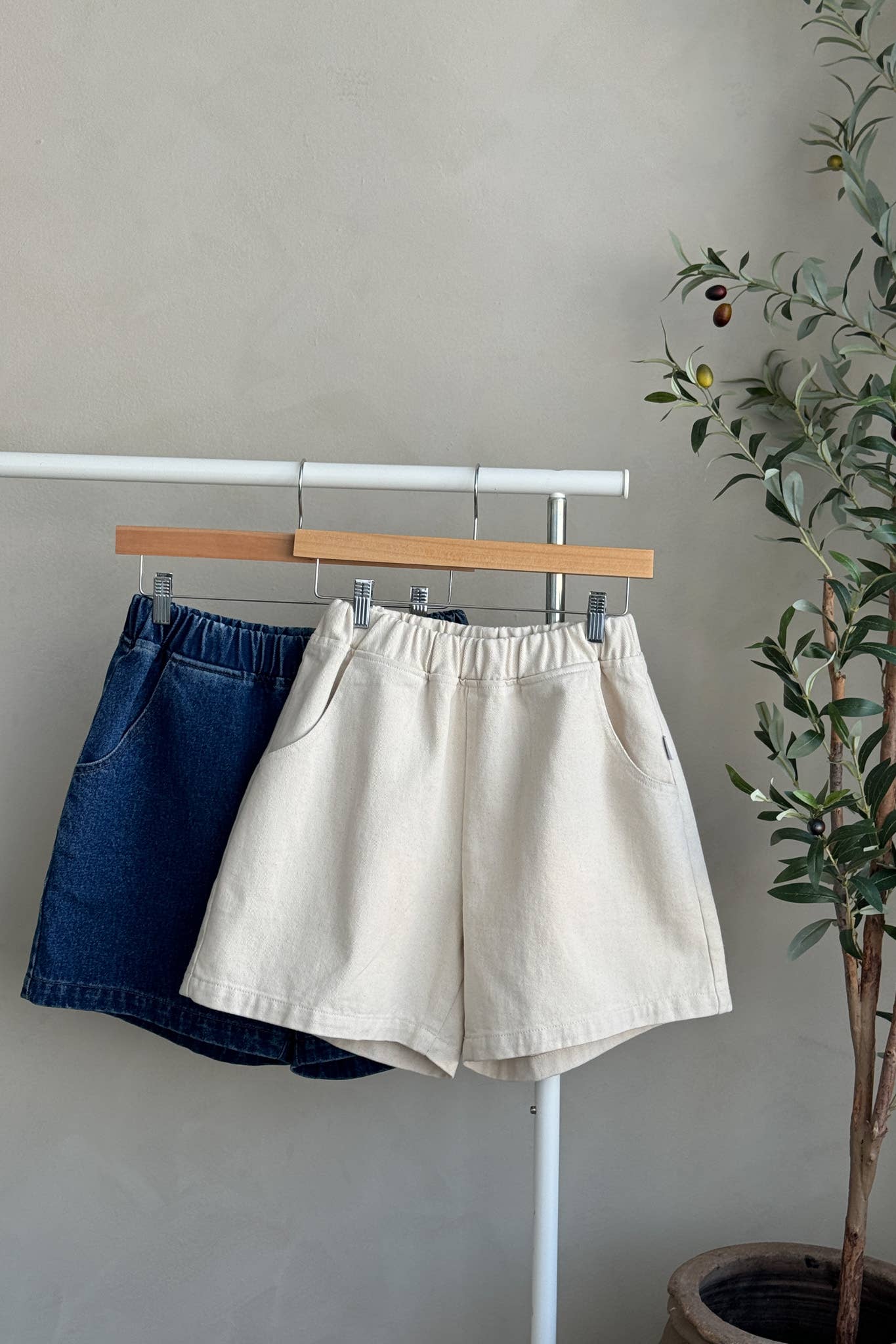 City Shorts - Navy Gingham