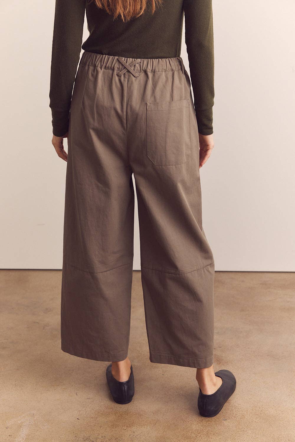 Wide-leg ankle trousers: Mud / Solid / M/L