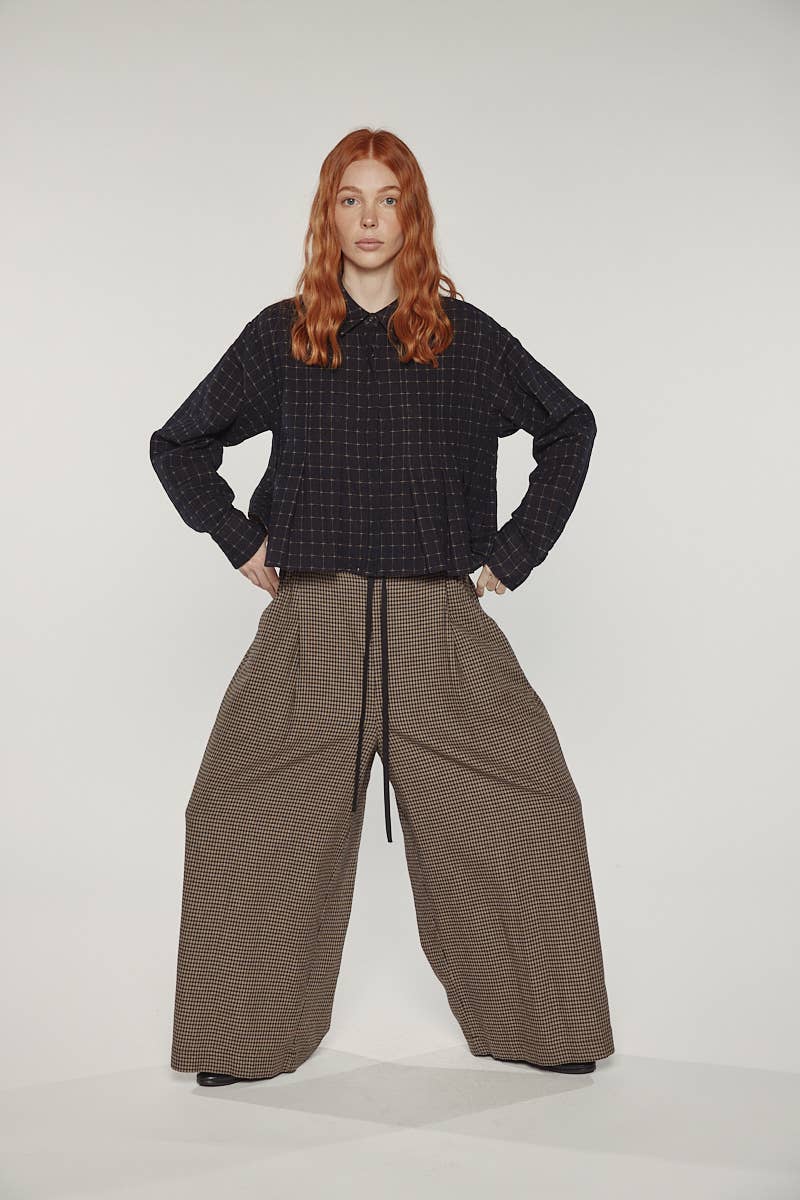 Wide leg straight pants: Black/Khaki / Checkered