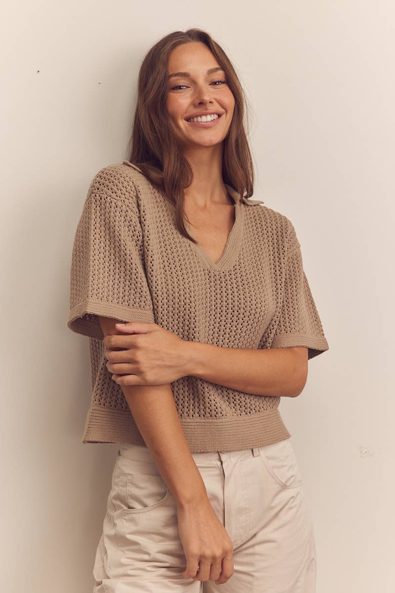 Collar textured sweater top: Mocha / Solid
