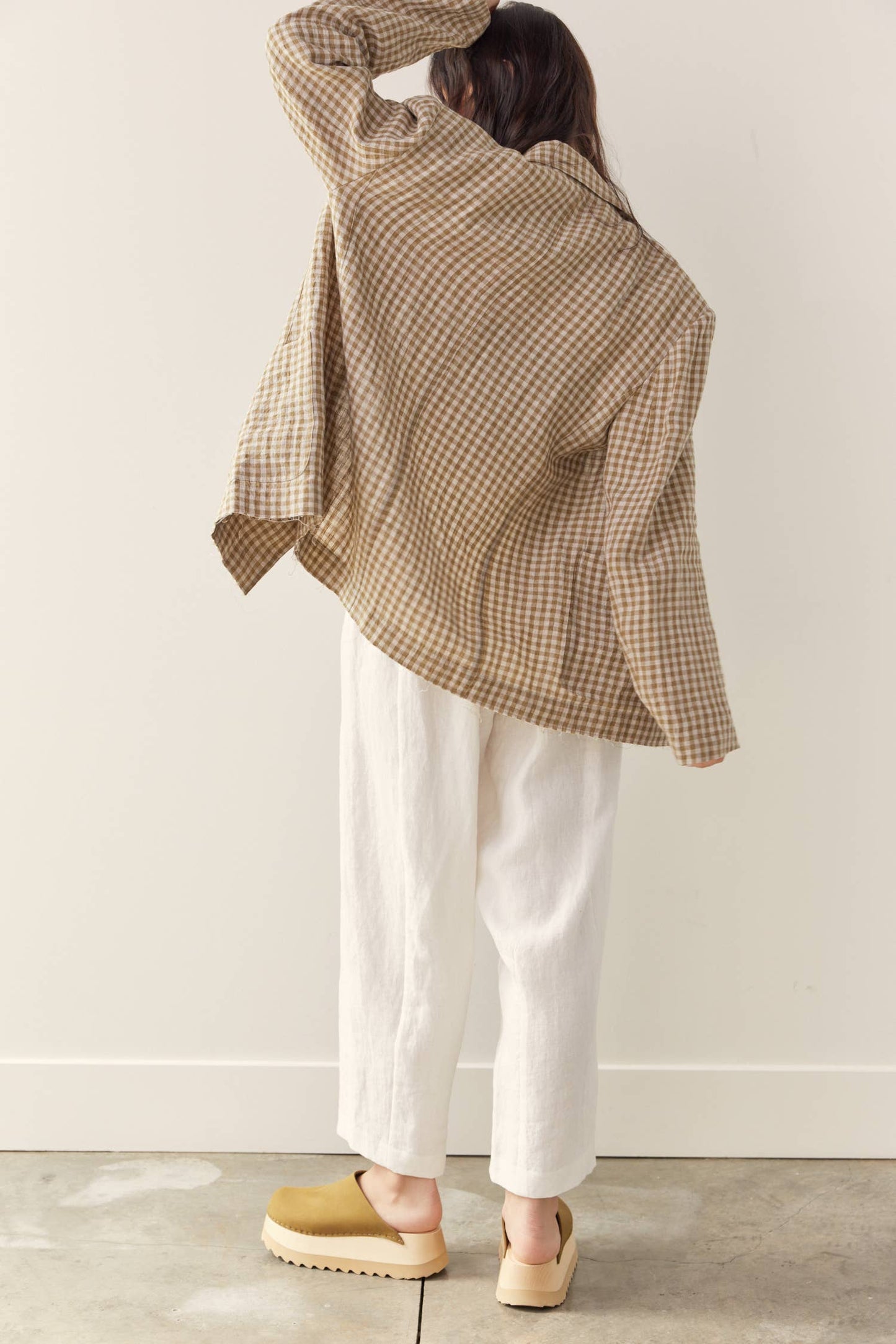 Linen seamed pants: White / Solid