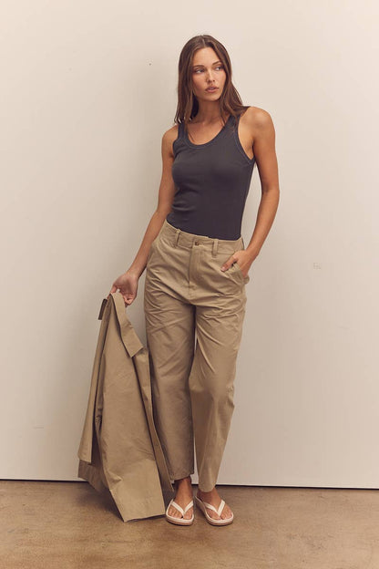 Mid-rise cotton trousers: Sage / Solid