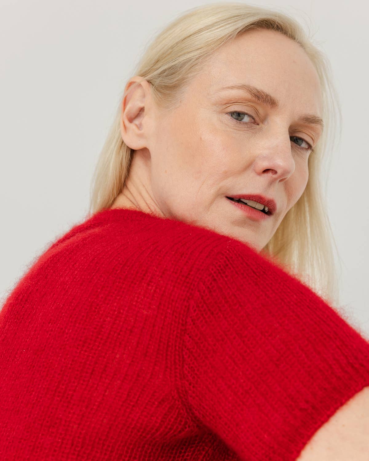 Lašas: Poppy Red Mohair & Silk Top: Red