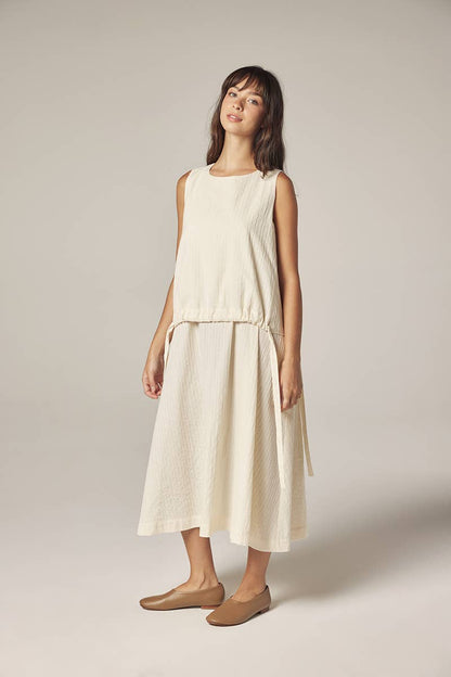 Waist tie midi dress: Ecro / Solid