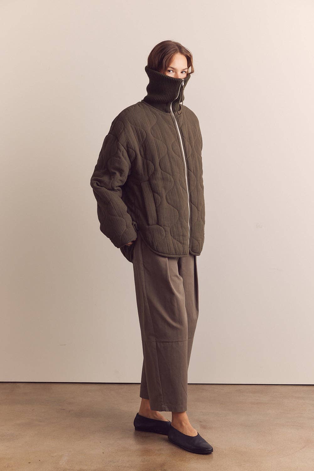 High neck rib collar cotton quilt jacket: Pine / Solid / XS/S