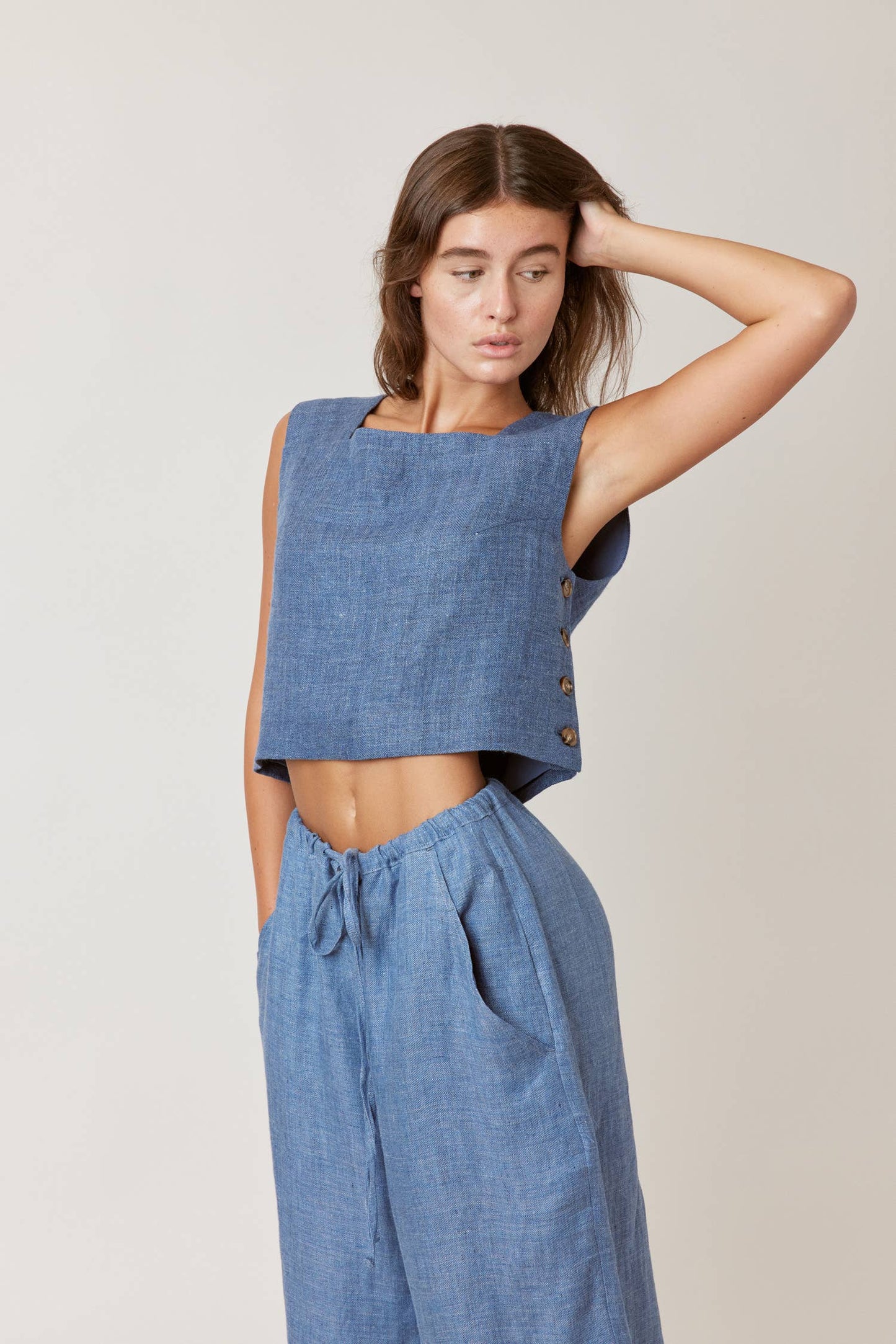 Boxed linen crop top / Denim blue / 100% Linen