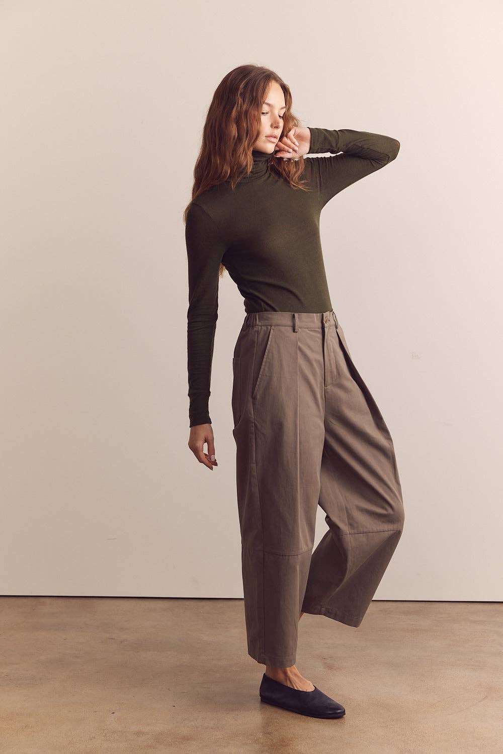 Wide-leg ankle trousers: Mud / Solid / M/L
