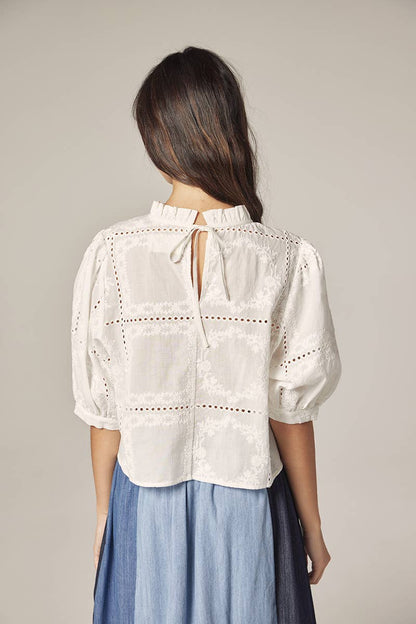 Puff sleeve tie back top: White / Contemporary
