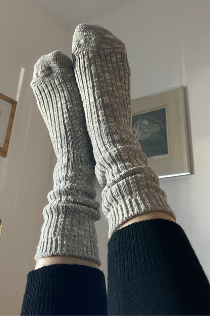 Cottage Socks: Oatmeal