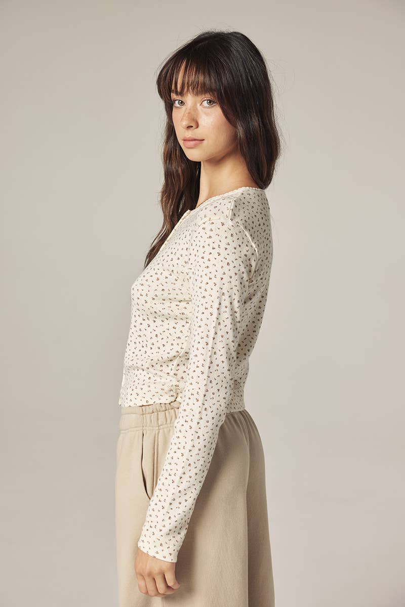 Romantic Button-down short cardigan: Cream/Navy / Floral