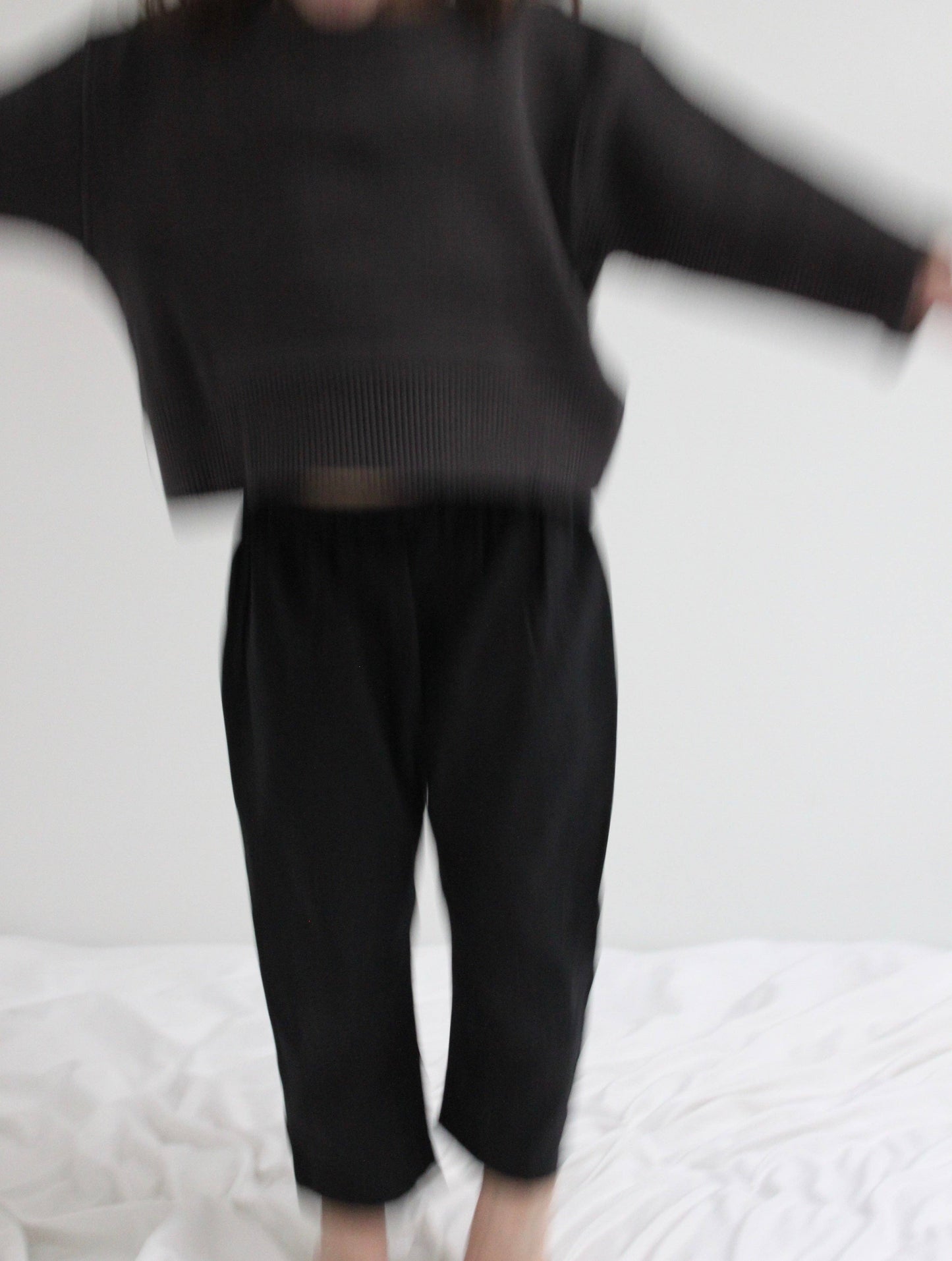 Mini Scooter Raw Silk Harem Pant: Black / 4-5 T