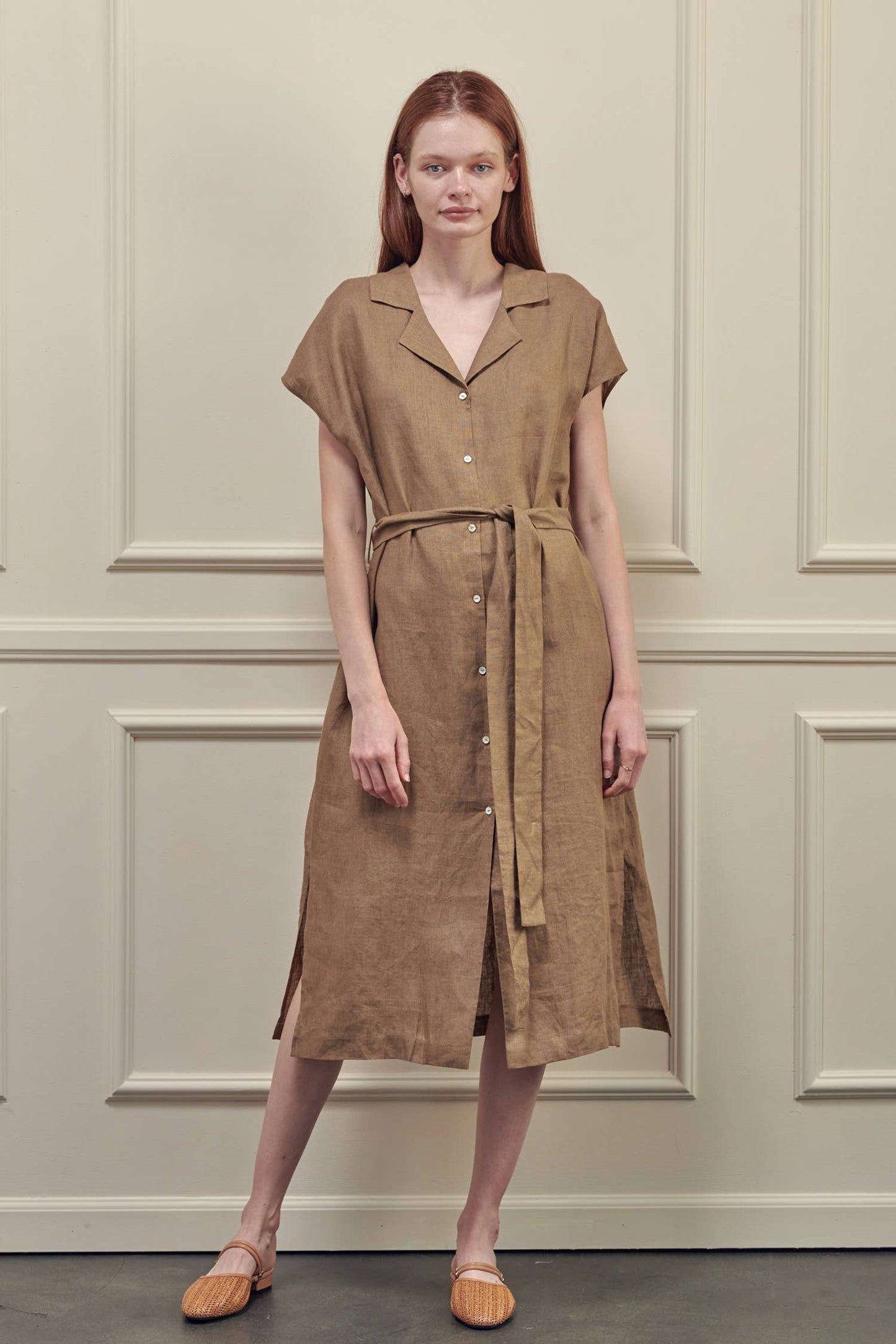 Button-down shirts dress: Mocha / 100% Linen