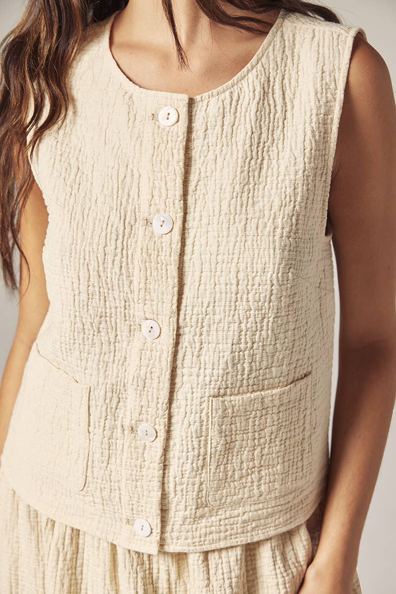 Botton down jacquard top: Cream / Solid