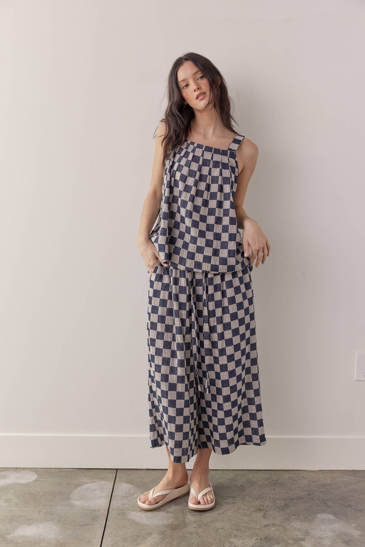 Front tie cotton wide pants: Blue/Taupe / Checkered