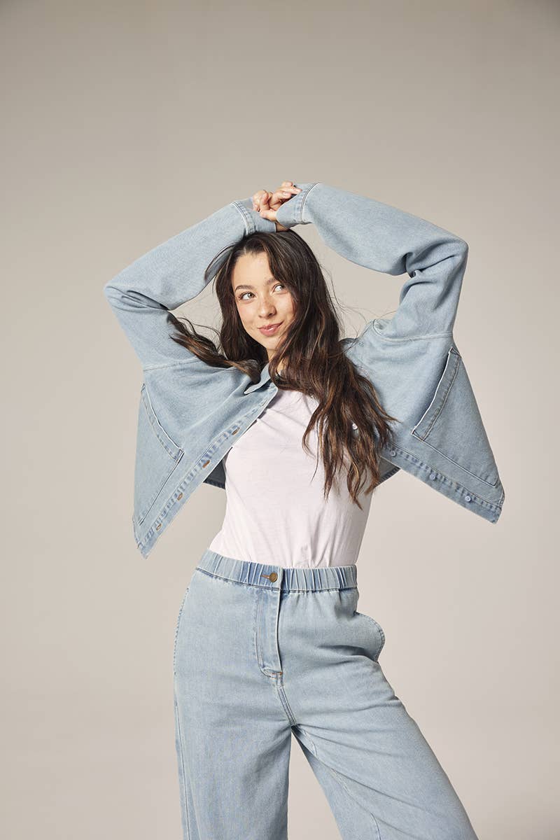 Short denim shirt: Denim / Solid