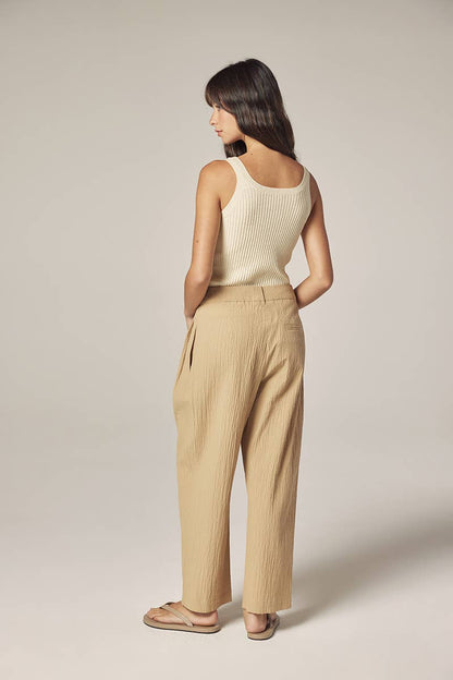 Cotton linen blend rib cami: Cream / Solid