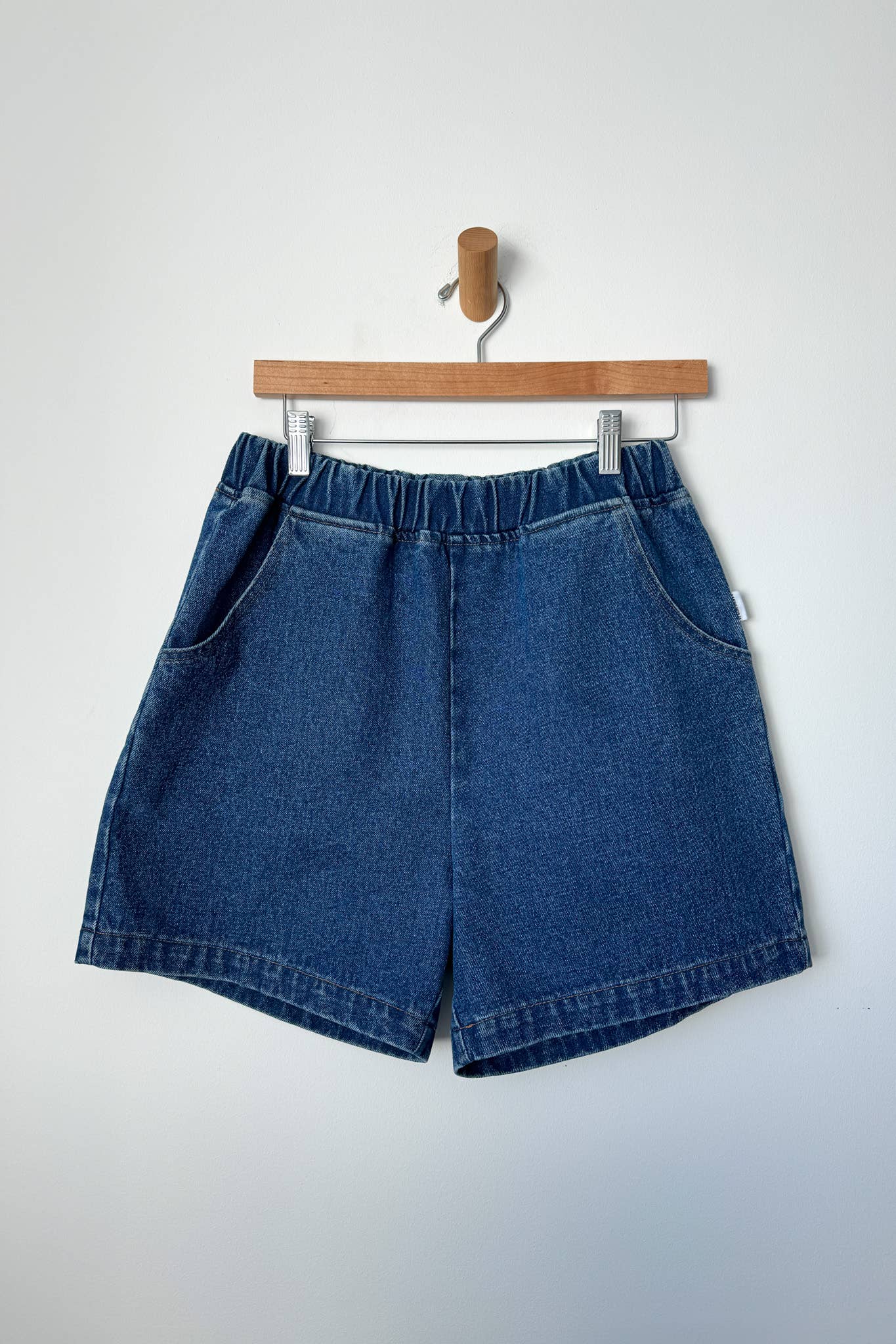 City Shorts Red Gingham