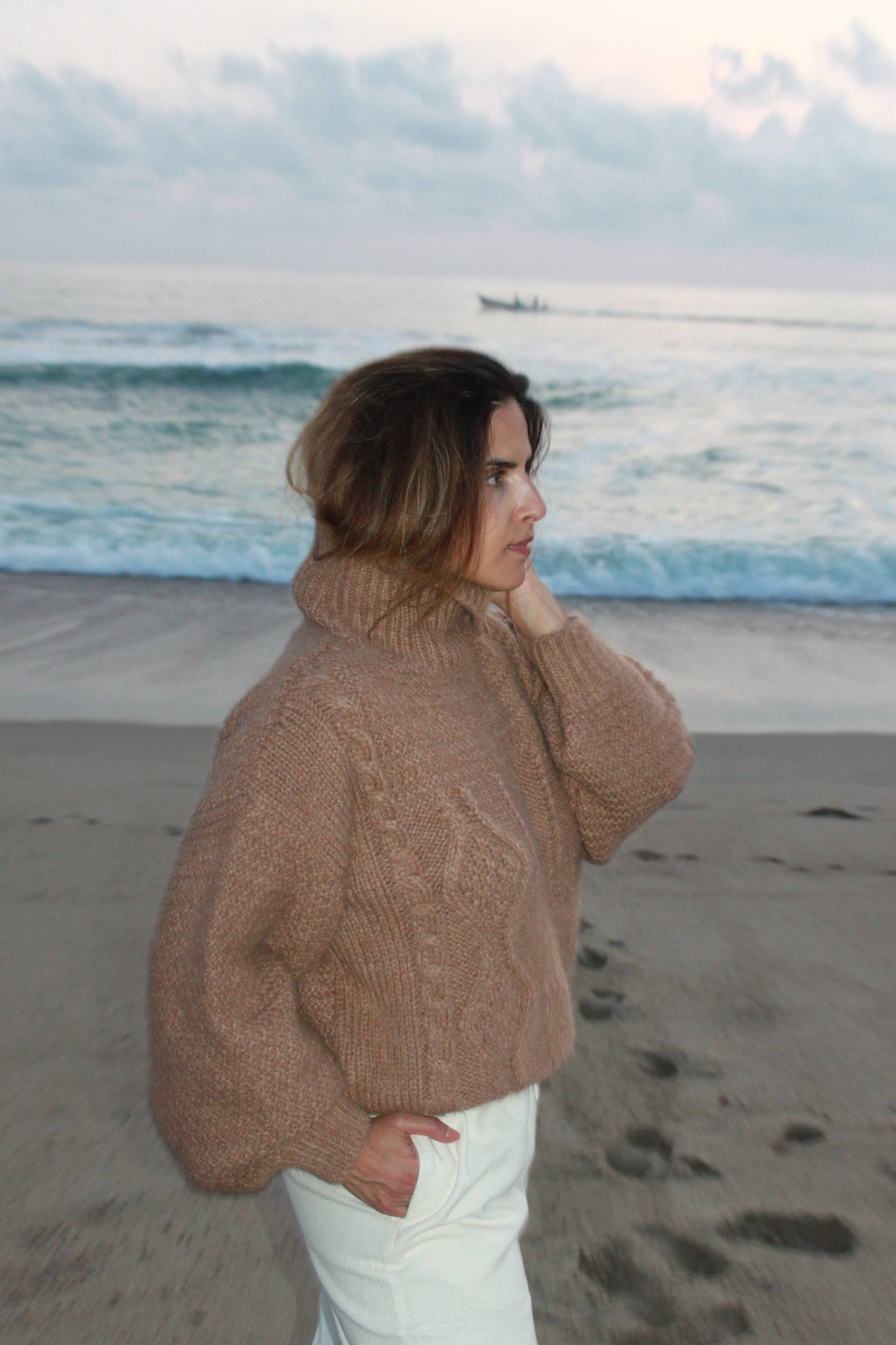 Ollie Knitted Suri Alpaca Sweater: Jute / O/S