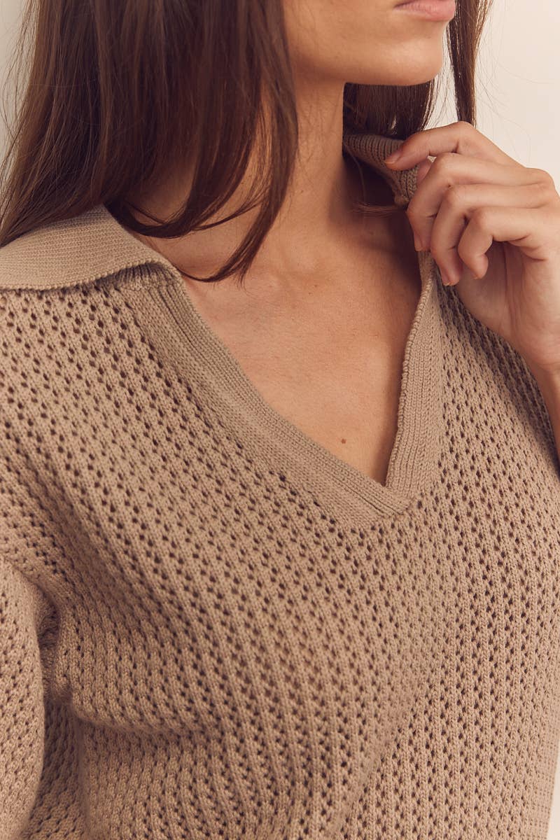 Collar textured sweater top: Mocha / Solid