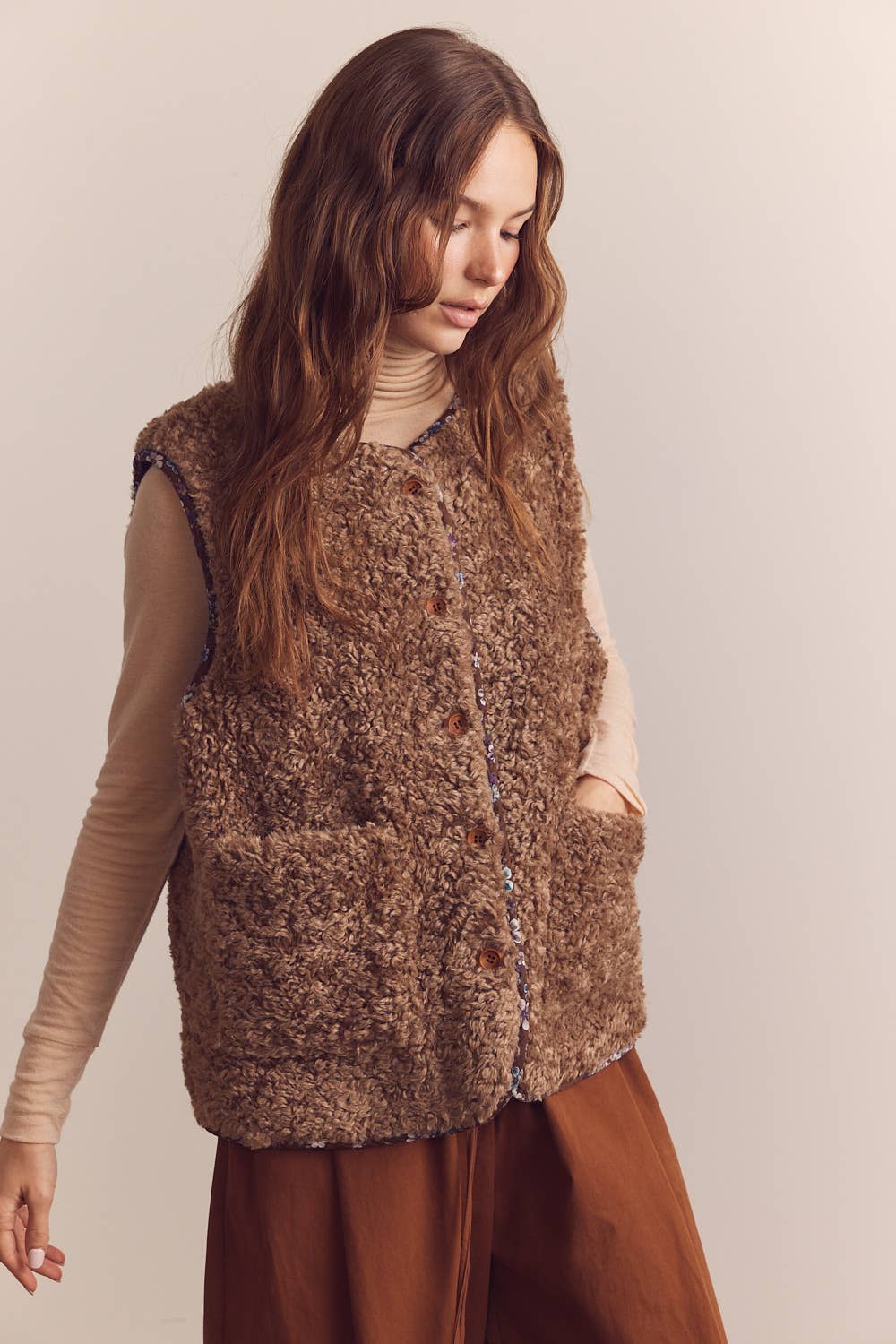 Wool blend shepherd reversible vest: Coco / Solid / M/L