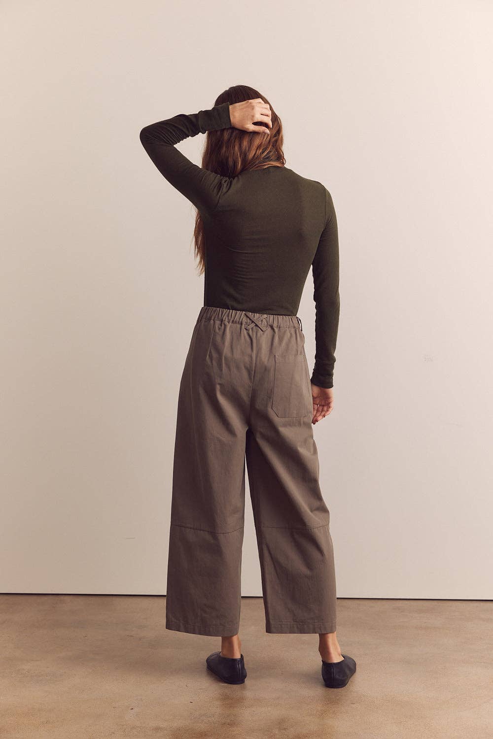 Wide-leg ankle trousers: Mud / Solid / M/L